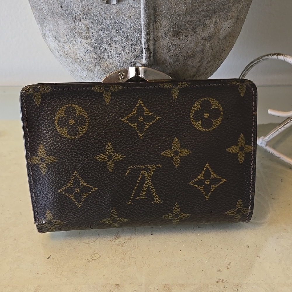 Louis Vuitton Monogram Compact Wallet - Picture 4 of 14